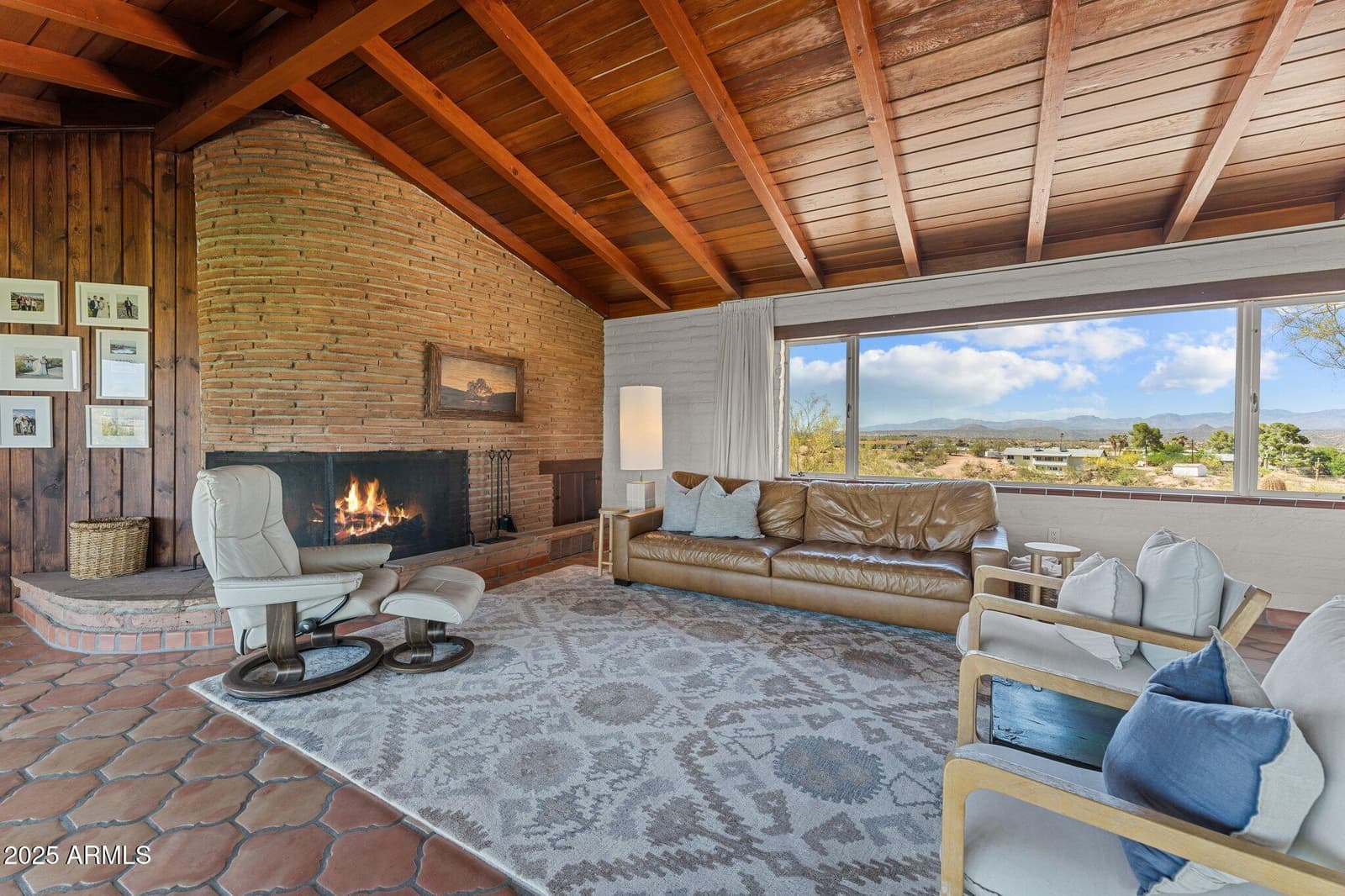 890 W PALO VERDE Drive, Wickenburg, AZ 85390 — photo 14 of 62