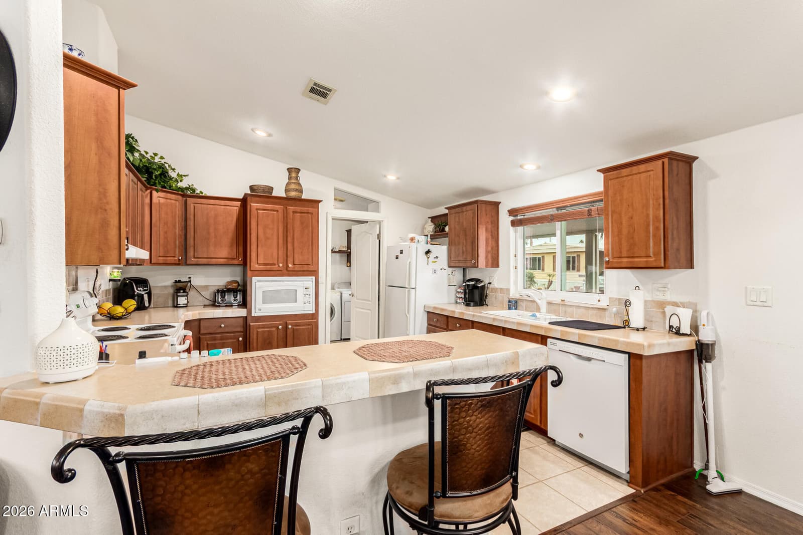 201 S GREENFIELD Road 90, Mesa, AZ 85206 — photo 11 of 30