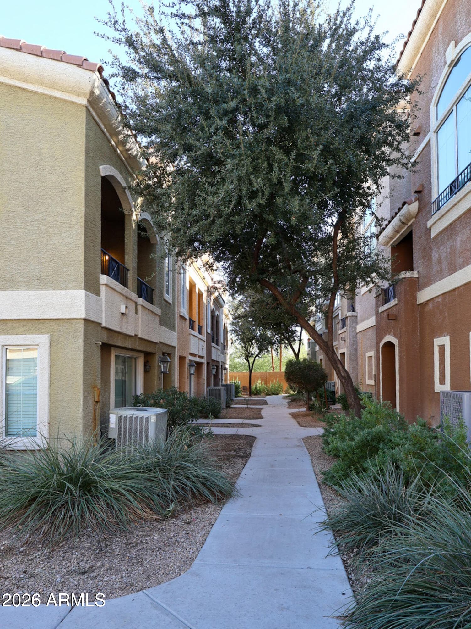2450 W GLENROSA Avenue 27, Phoenix, AZ 85015 — photo 1 of 13