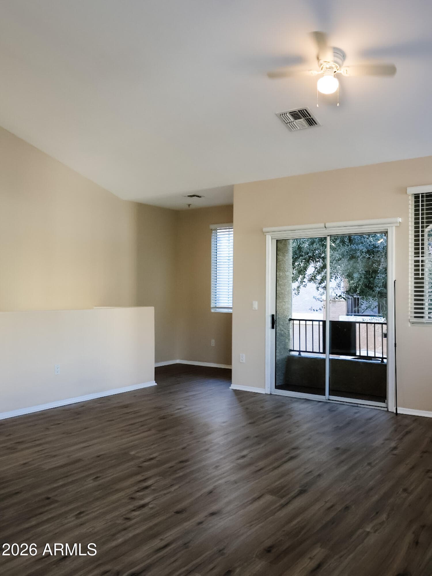 2450 W GLENROSA Avenue 27, Phoenix, AZ 85015 — photo 6 of 13