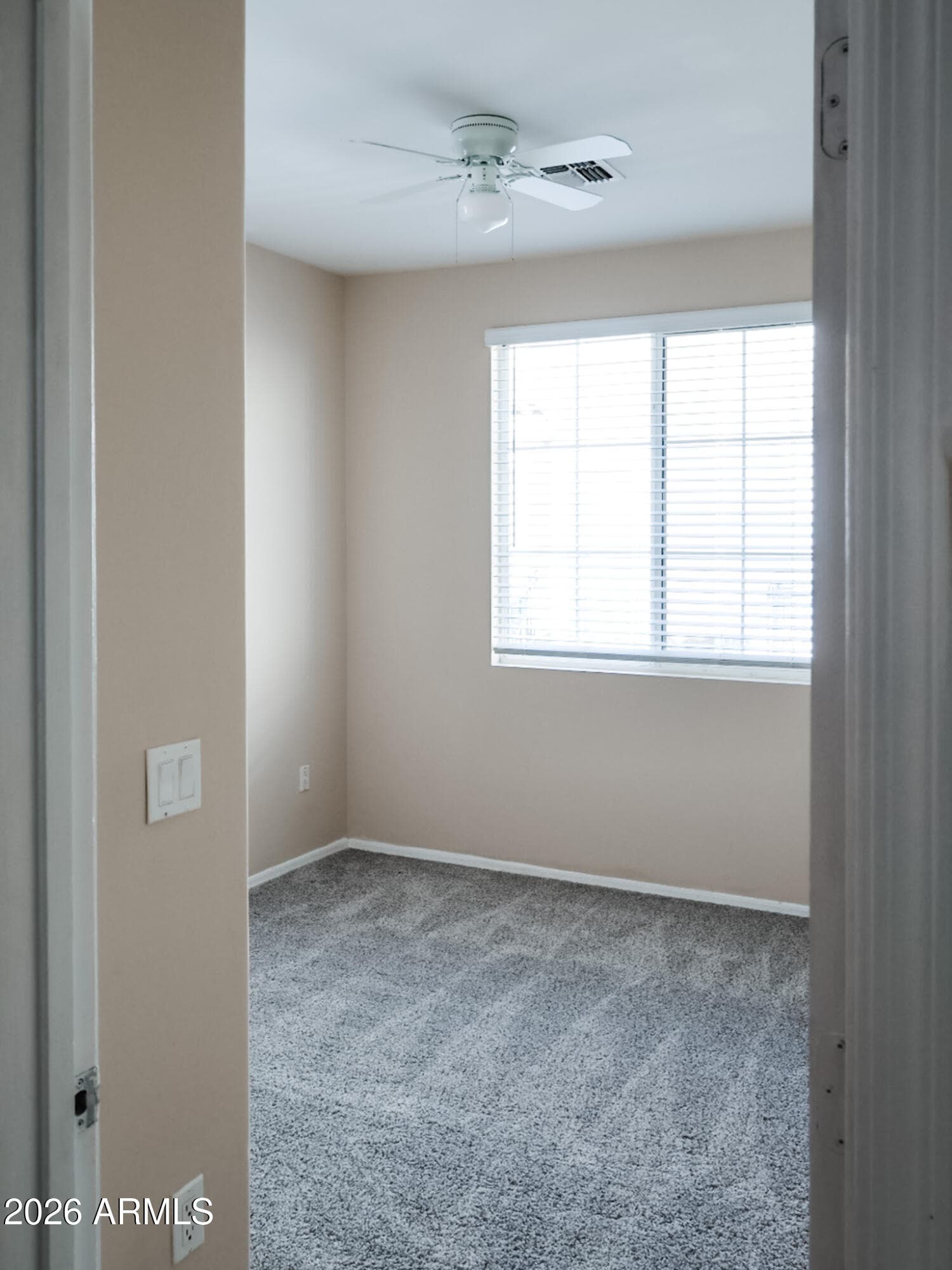 2450 W GLENROSA Avenue 27, Phoenix, AZ 85015 — photo 7 of 13