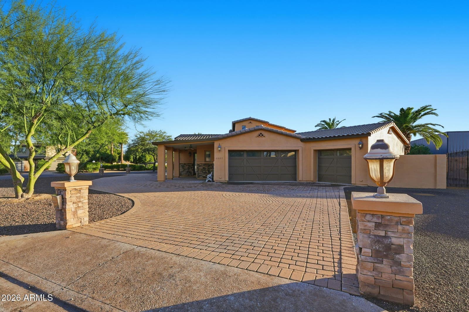 6653 E SWEETWATER Avenue, Scottsdale, AZ 85254 — photo 3 of 52