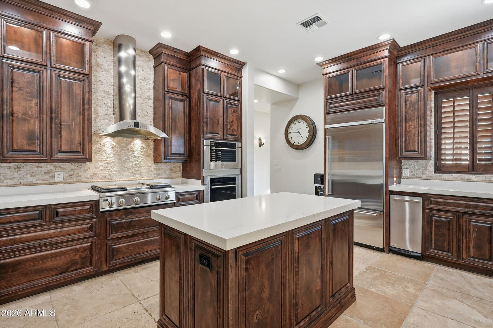 6653 E SWEETWATER Avenue, Scottsdale, AZ 85254 — photo 10 of 52