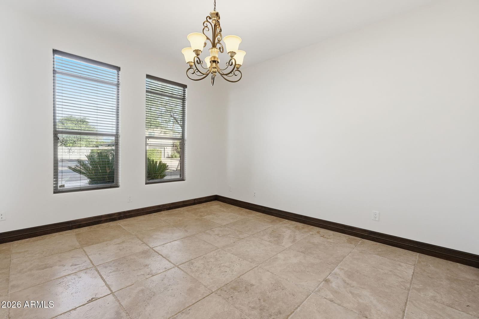 6653 E SWEETWATER Avenue, Scottsdale, AZ 85254 — photo 14 of 52