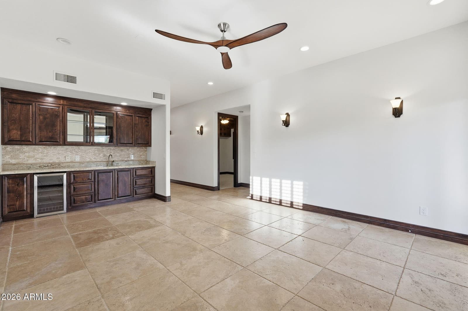 6653 E SWEETWATER Avenue, Scottsdale, AZ 85254 — photo 32 of 52