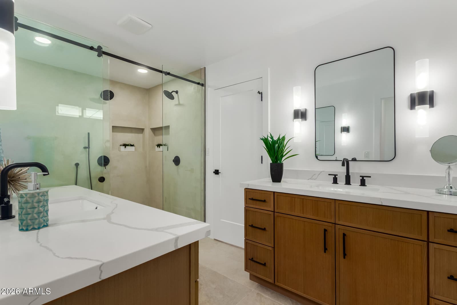 8401 E SAN MIGUEL Avenue, Scottsdale, AZ 85250 — photo 13 of 30