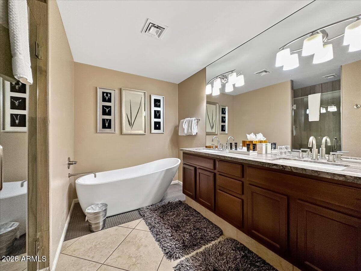 9223 E WHITETHORN Circle 667, Scottsdale, AZ 85266 — photo 19 of 33