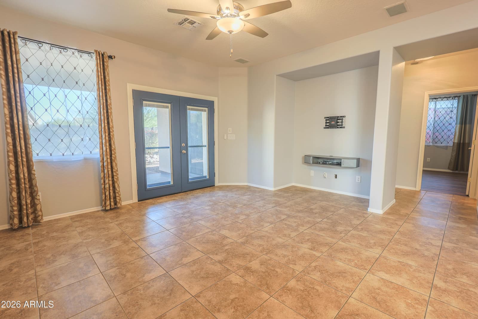 40735 N TRAILHEAD Way, Anthem, AZ 85086 — photo 11 of 35