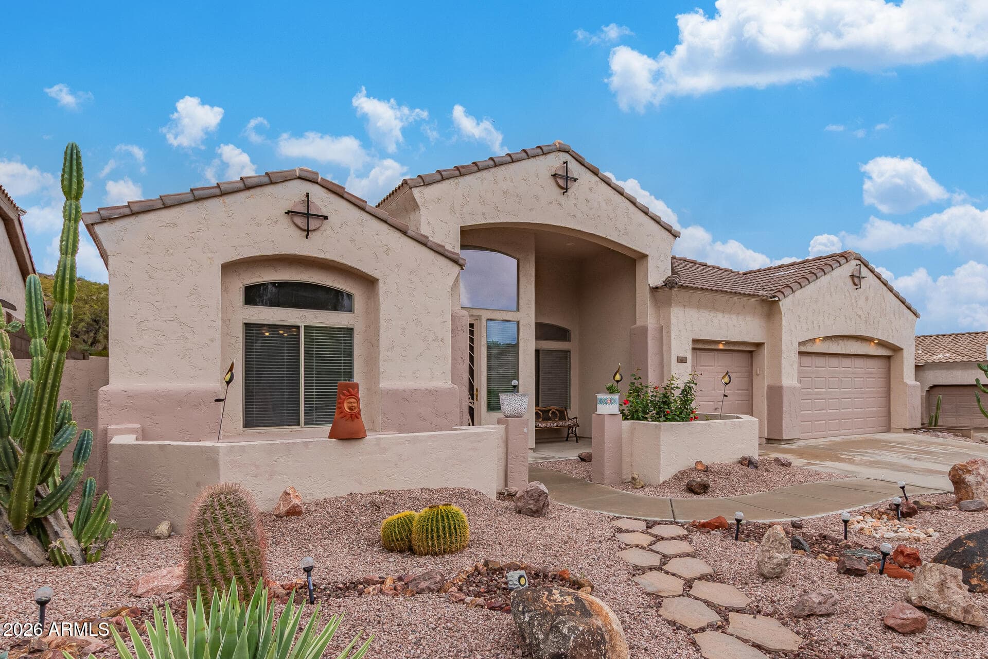4778 S PRIMROSE Drive, Gold Canyon, AZ 85118 — photo 3 of 50