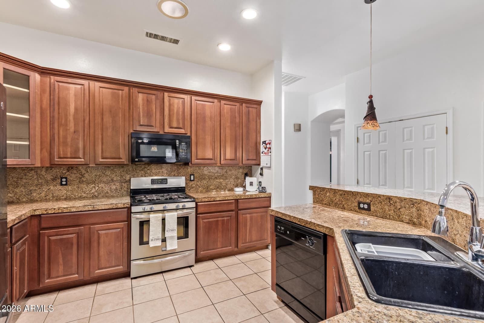 4778 S PRIMROSE Drive, Gold Canyon, AZ 85118 — photo 14 of 50