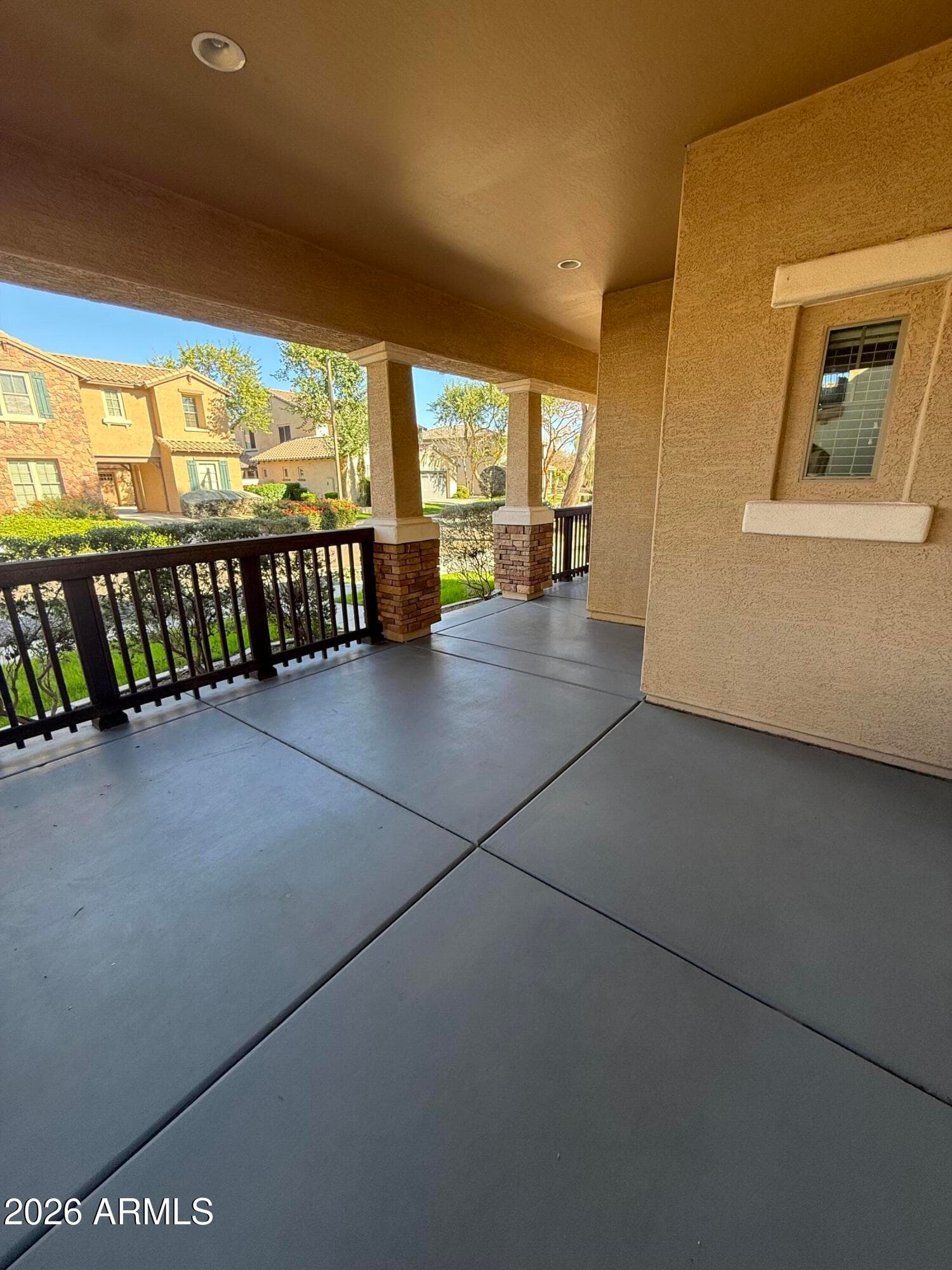 15413 W ALEXANDRIA Way W, Surprise, AZ 85379 — photo 5 of 32