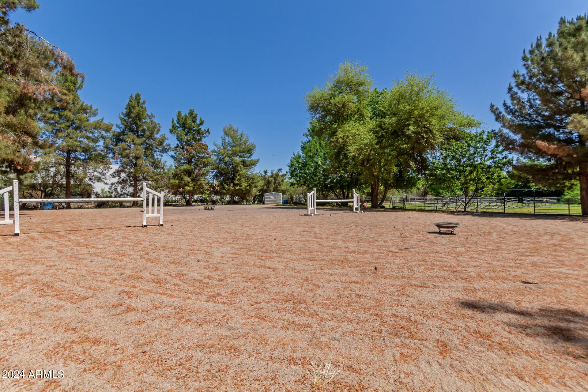 21410 S LINDSAY Road, Chandler, AZ 85286 — photo 17 of 28