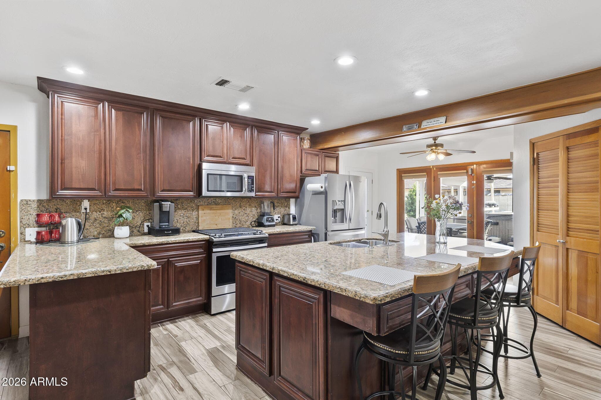 1607 W WHITTON Avenue, Phoenix, AZ 85015 — photo 11 of 44