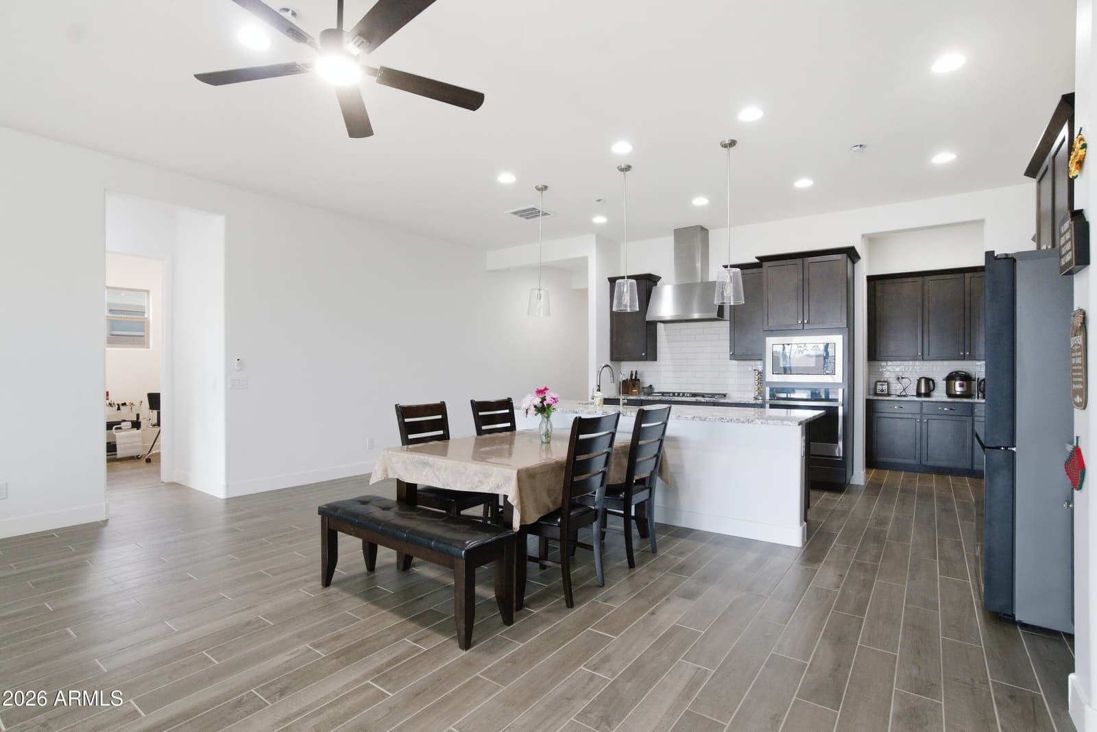 5535 W SAINT MORITZ Lane, Glendale, AZ 85306 — photo 11 of 67