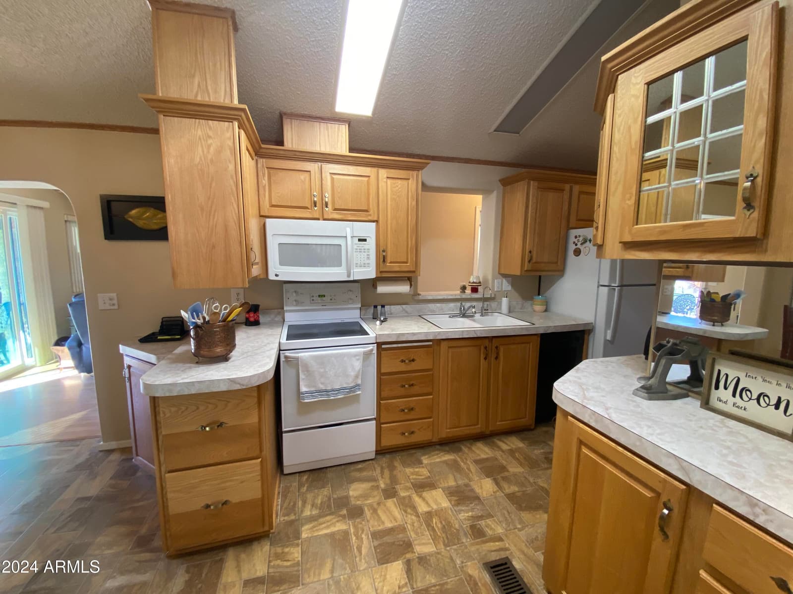 2061 S WALLA WALLA Circle, Apache Junction, AZ 85119 — photo 15 of 45
