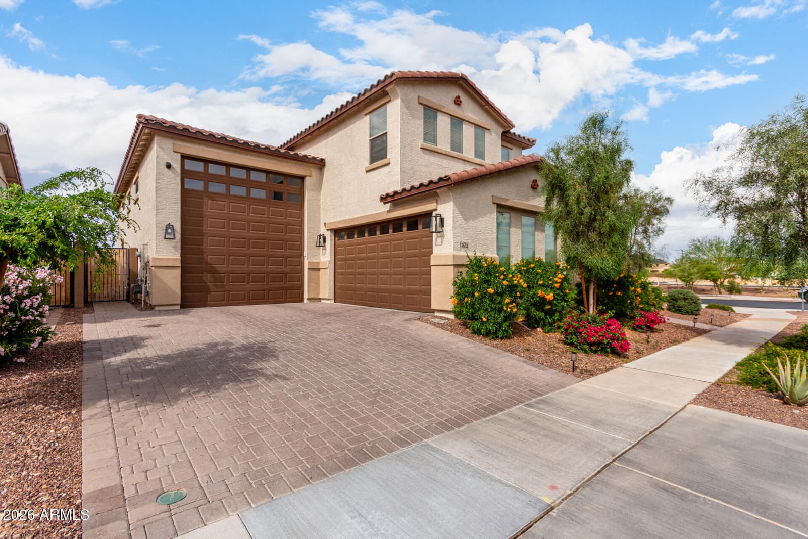 17652 W STRAIGHT ARROW Lane, Surprise, AZ 85387 — photo 1 of 71