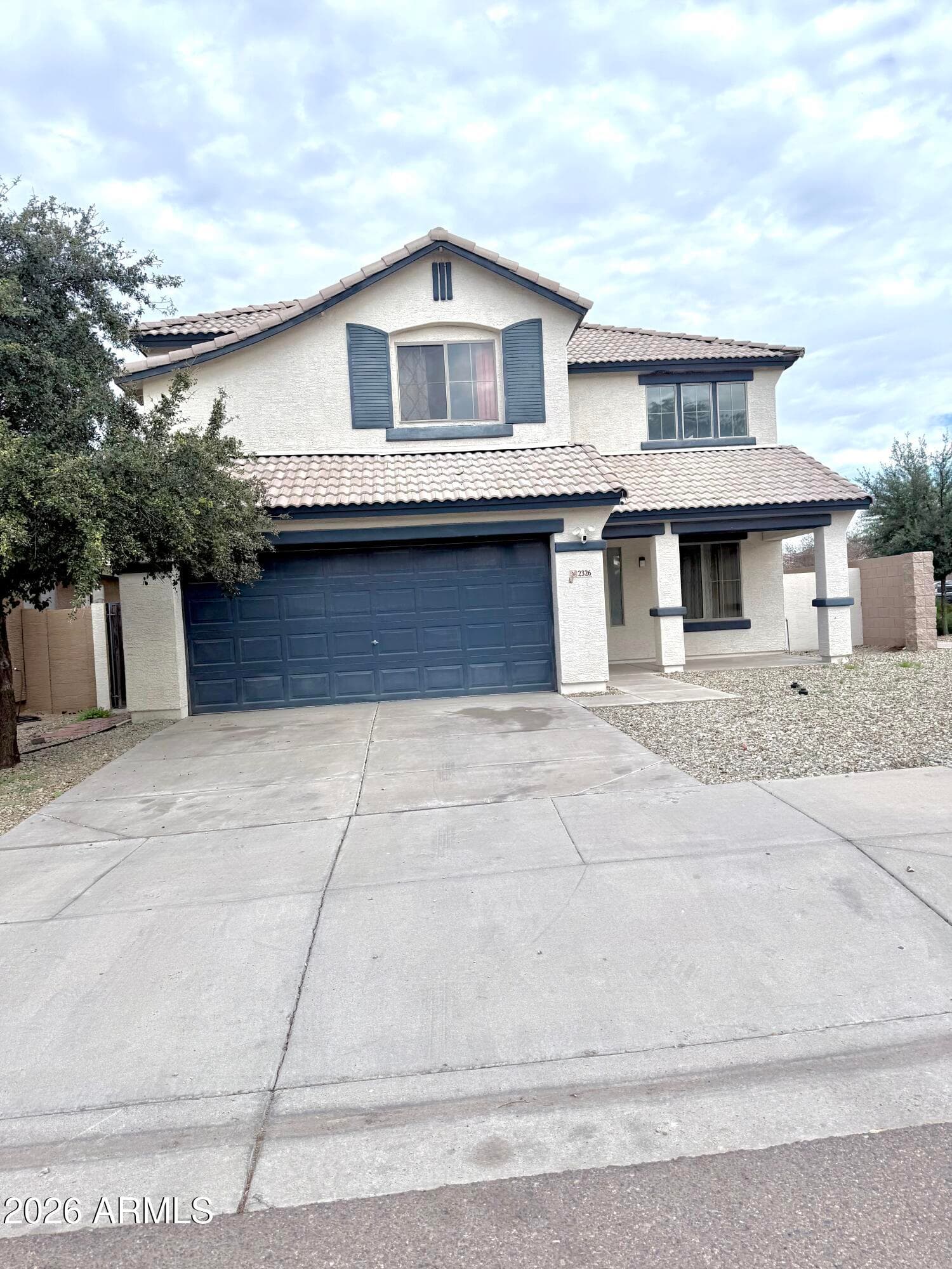 2326 W Gaby Road, Phoenix, AZ 85041 — photo 5 of 76