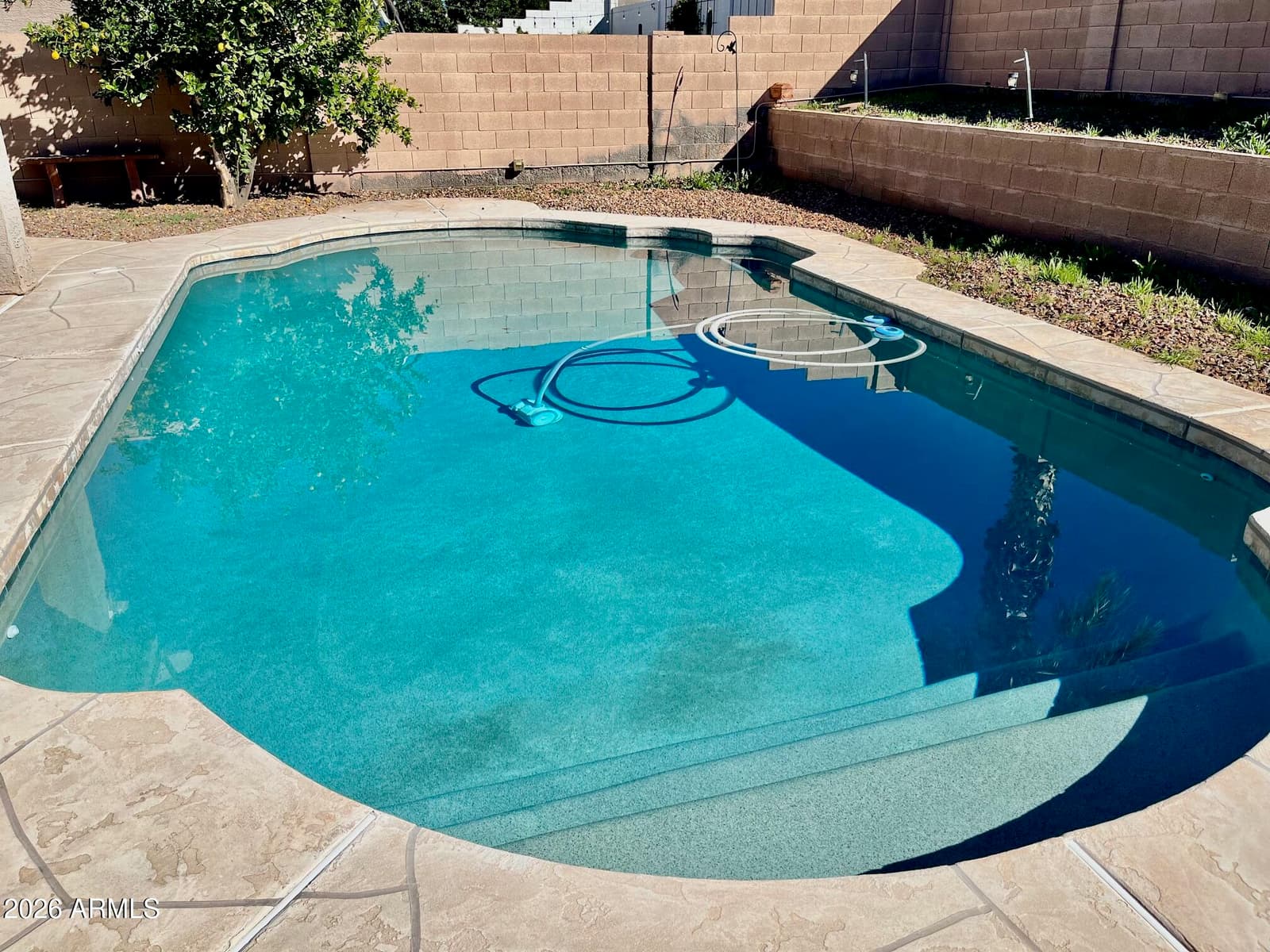 1701 E YUKON Drive, Phoenix, AZ 85024 — photo 9 of 46
