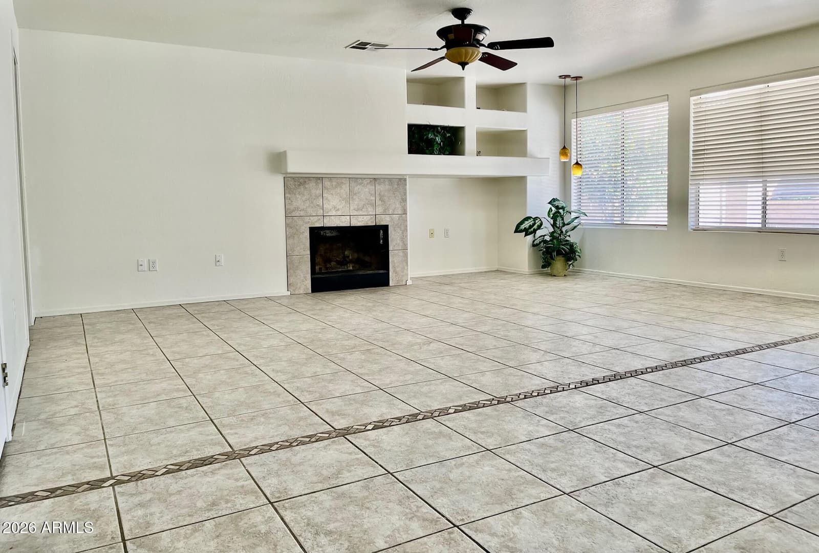 1701 E YUKON Drive, Phoenix, AZ 85024 — photo 6 of 46