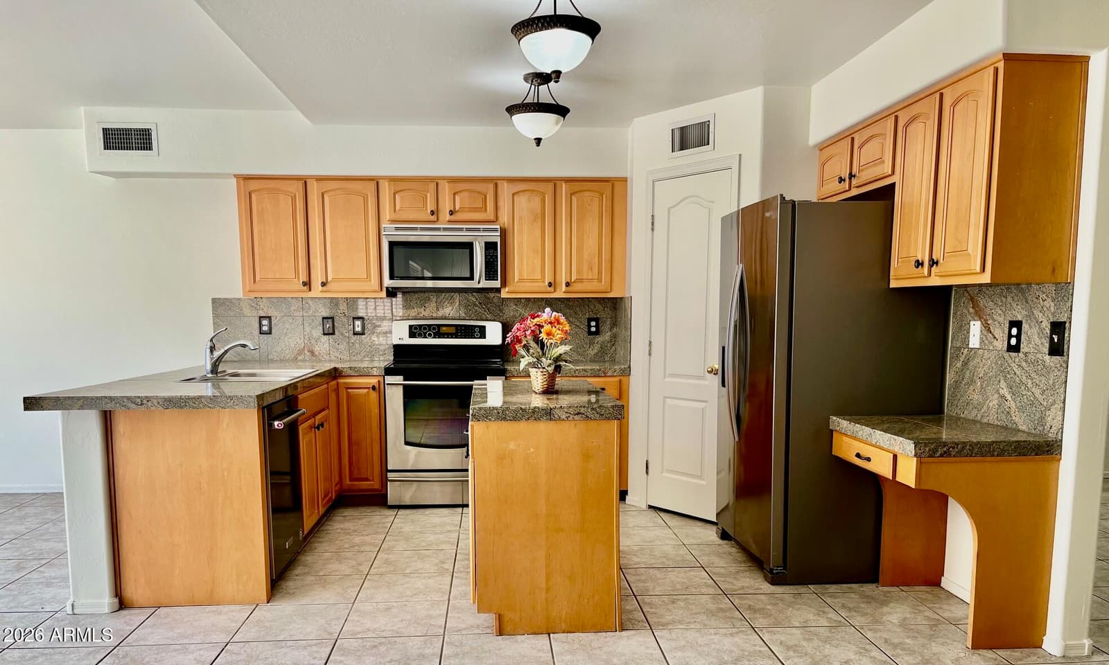 1701 E YUKON Drive, Phoenix, AZ 85024 — photo 13 of 46