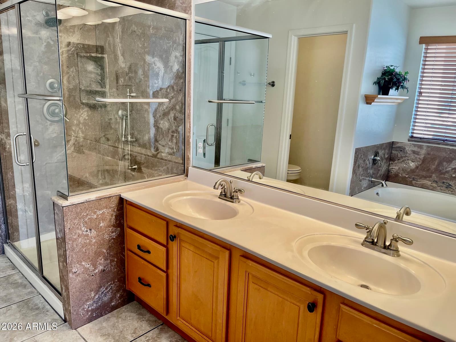 1701 E YUKON Drive, Phoenix, AZ 85024 — photo 5 of 46