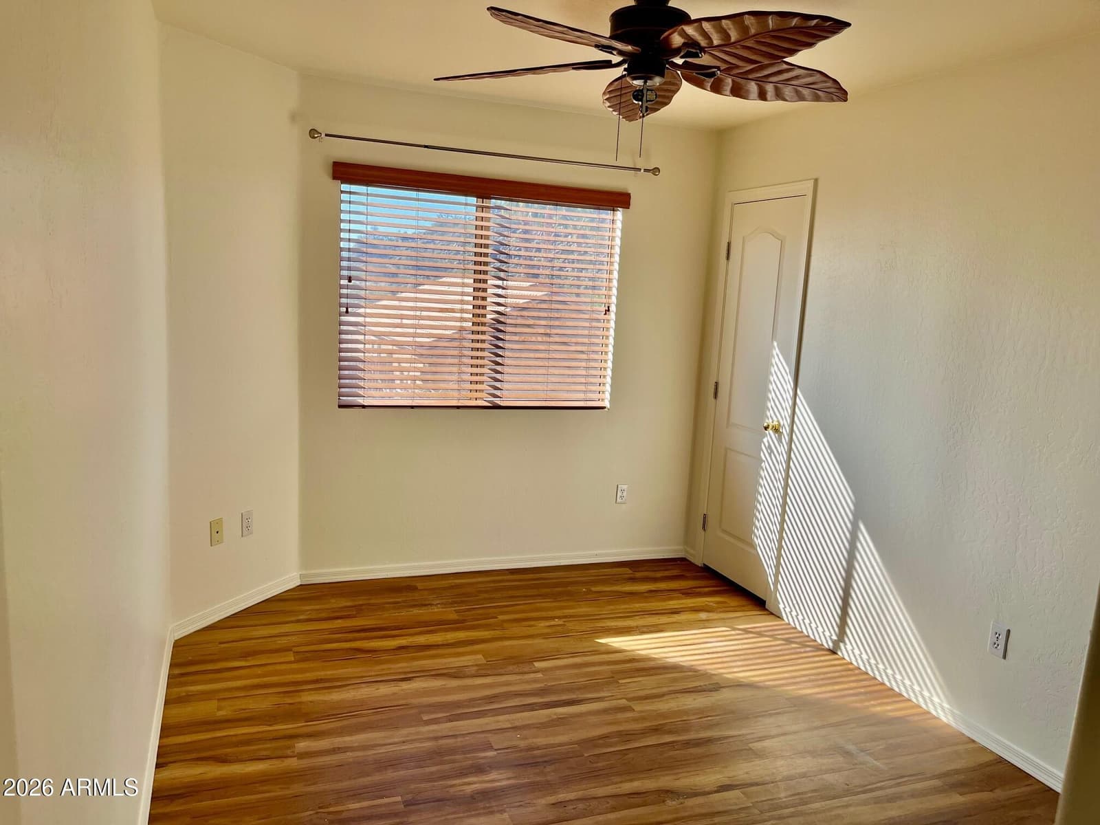1701 E YUKON Drive, Phoenix, AZ 85024 — photo 31 of 46