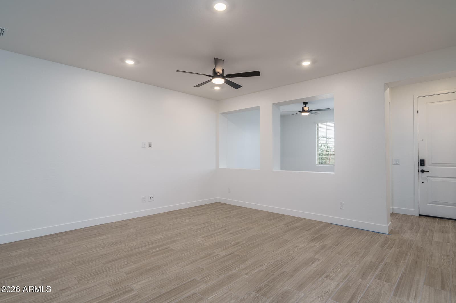 13472 N 157TH Lane, Surprise, AZ 85379 — photo 10 of 46