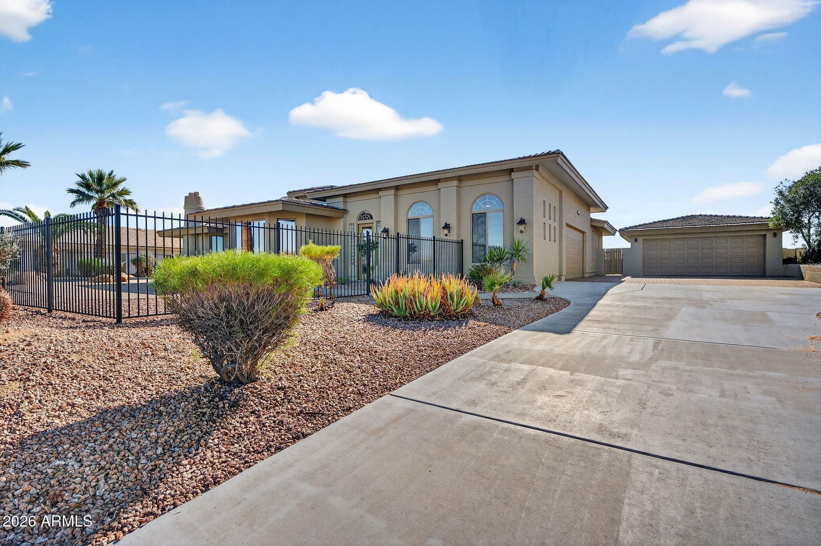 15615 E Telegraph Drive, Fountain Hills, AZ 85268 — photo 1 of 81