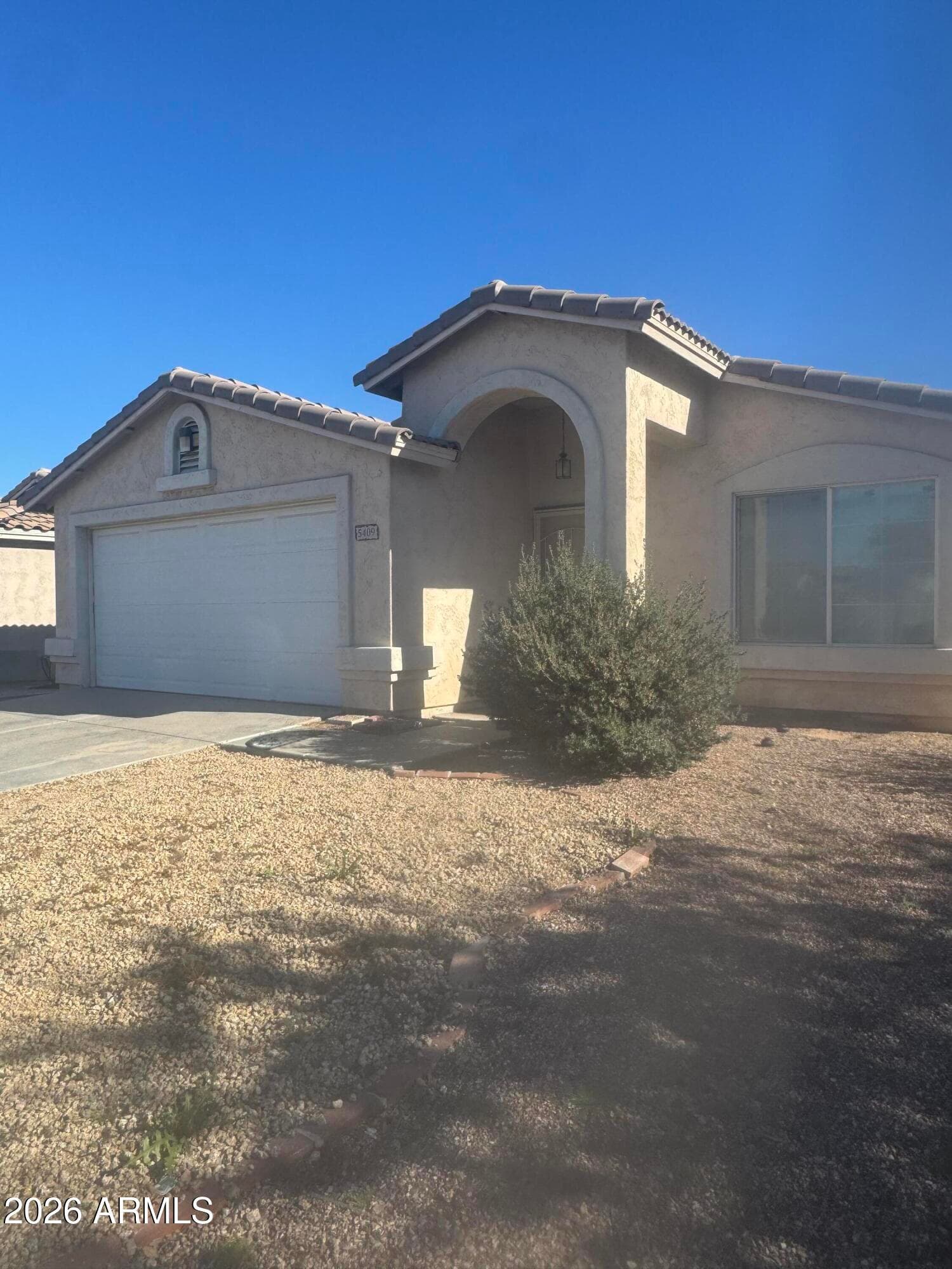 5409 S 11TH Street, Phoenix, AZ 85040 — photo 2 of 17