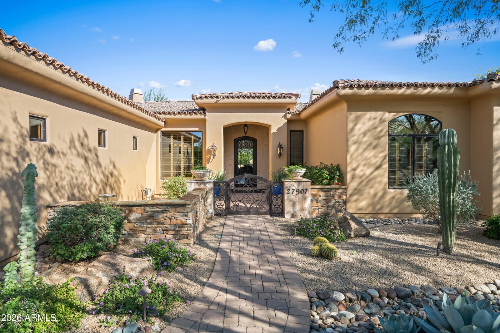 27907 N TRANQUILO Lane, Rio Verde, AZ 85263 — photo 2 of 46