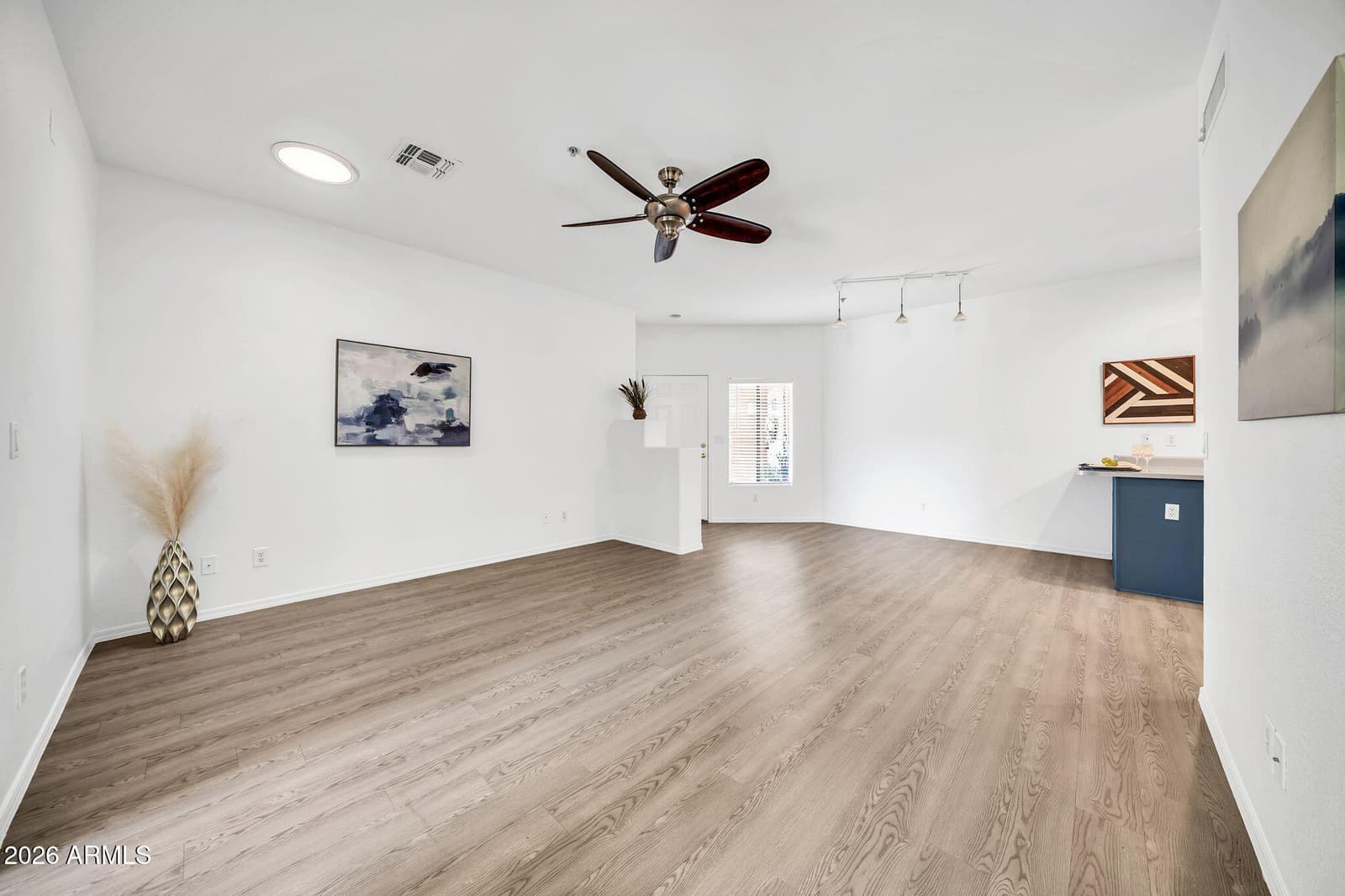 8800 N 107th Avenue 52, Peoria, AZ 85345 — photo 8 of 22