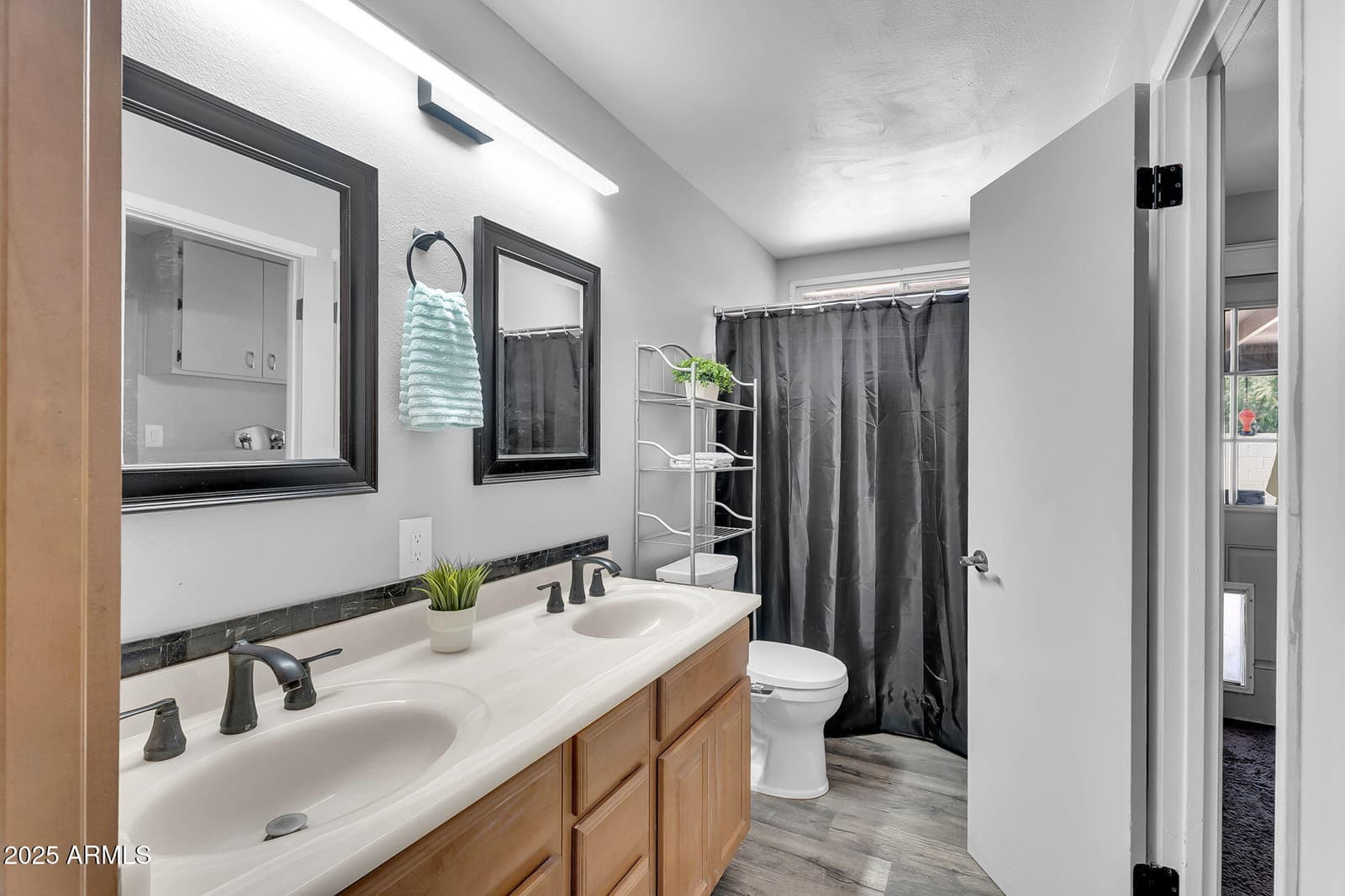 122 E HERMOSA Drive, Tempe, AZ 85282 — photo 12 of 30