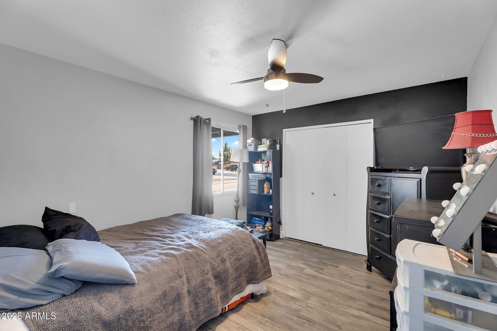 122 E HERMOSA Drive, Tempe, AZ 85282 — photo 16 of 30
