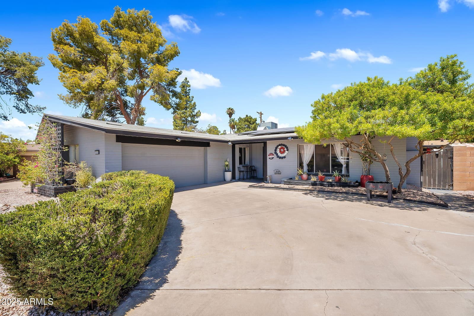 122 E HERMOSA Drive, Tempe, AZ 85282 — photo 29 of 30