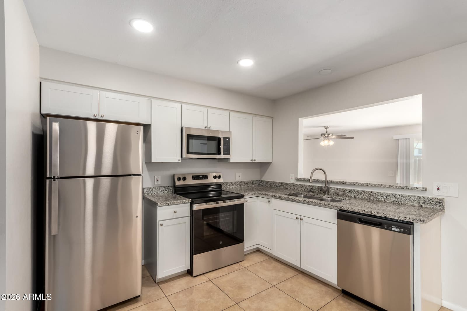 510 N TERCERA Avenue, Chandler, AZ 85226 — photo 13 of 30