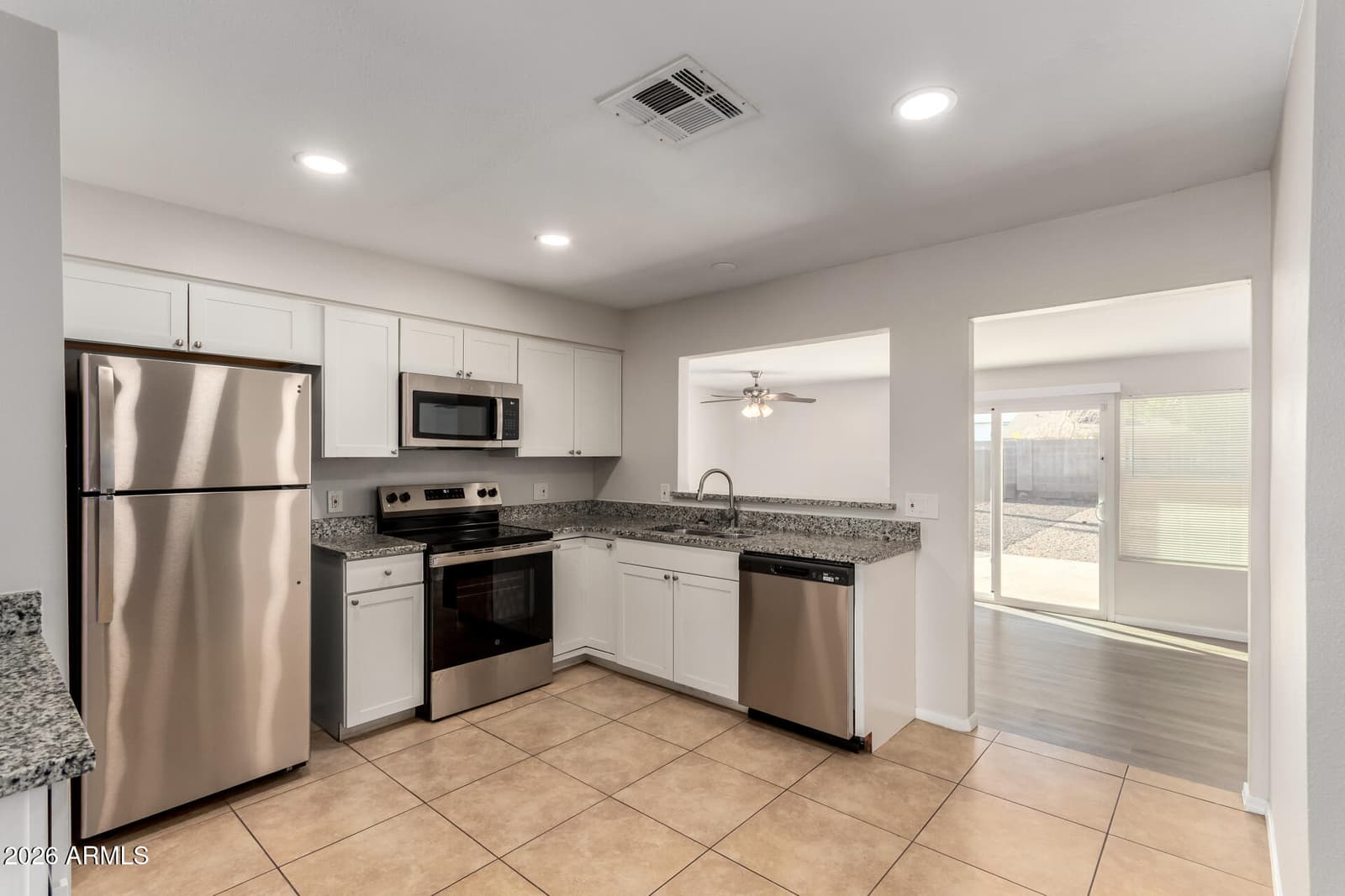 510 N TERCERA Avenue, Chandler, AZ 85226 — photo 12 of 30