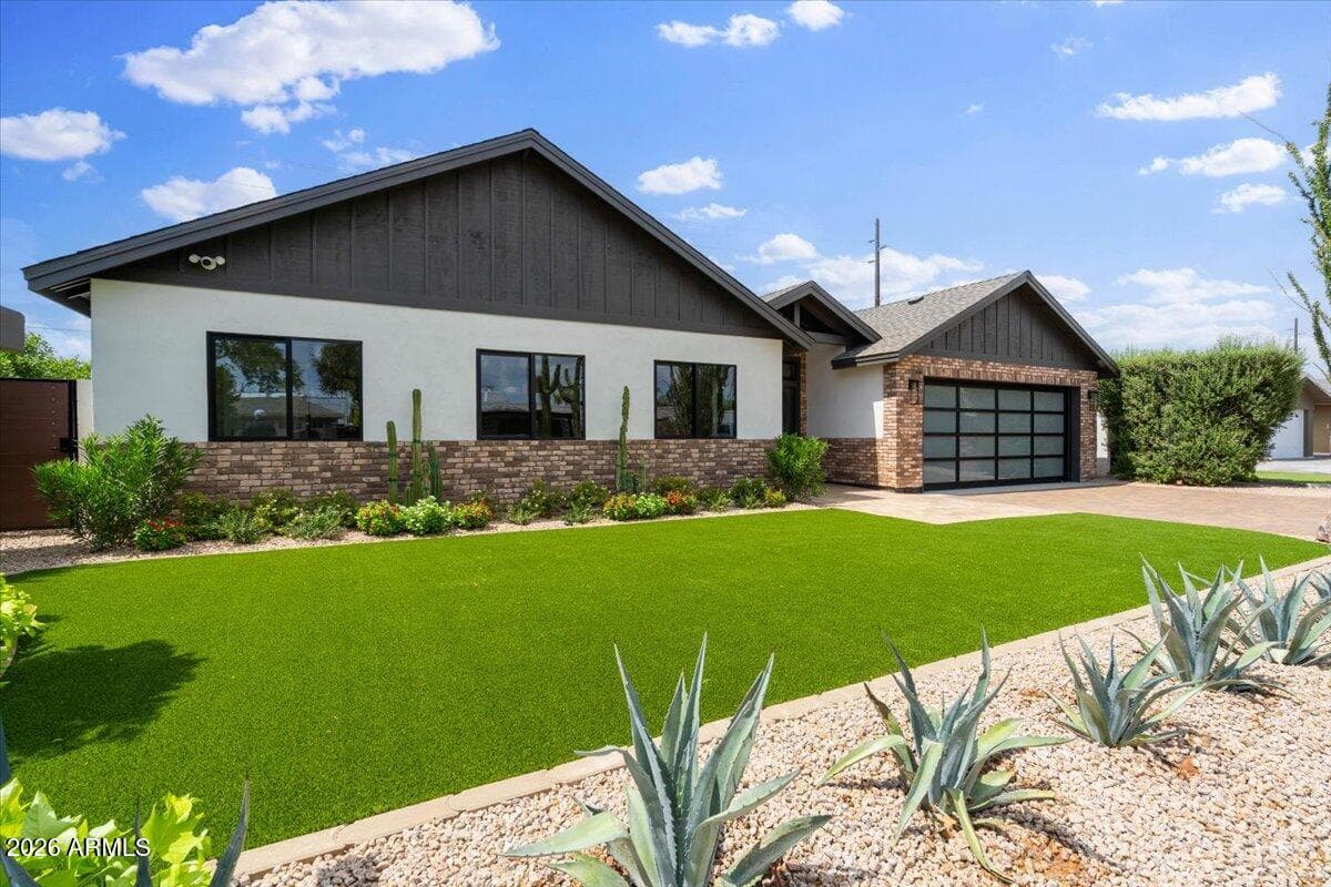 5326 N 81ST Place, Scottsdale, AZ 85250 — photo 4 of 47