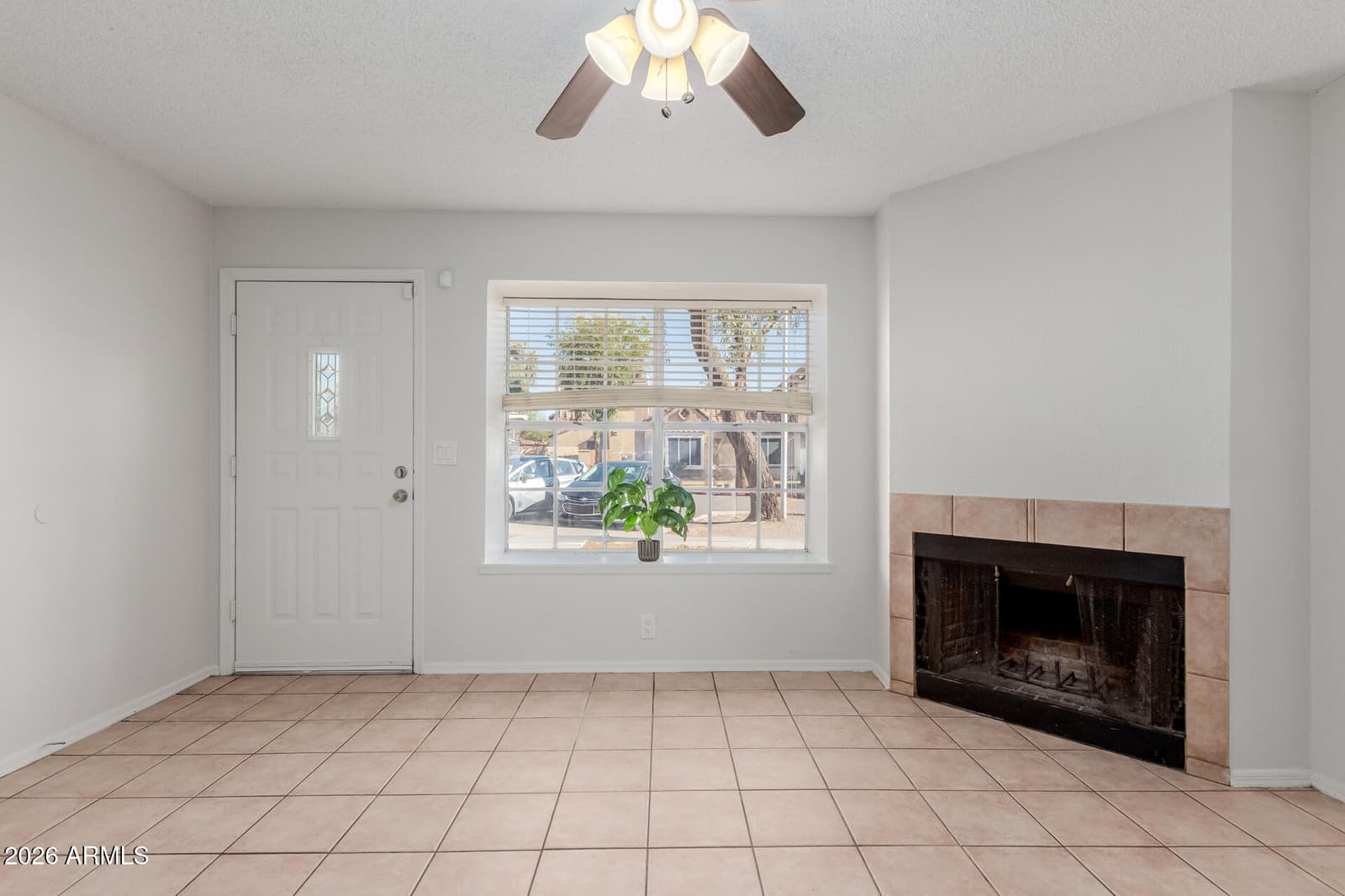 4601 N 102ND Avenue 1153, Phoenix, AZ 85037 — photo 6 of 44