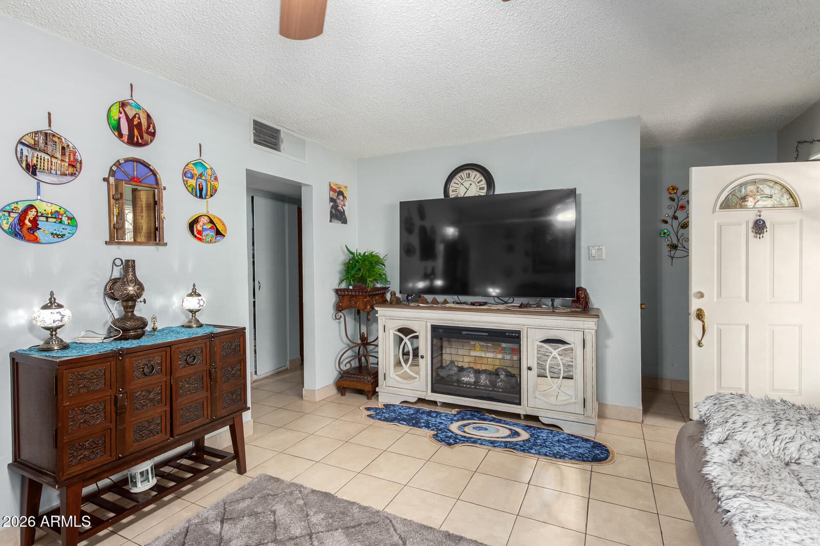 2825 N 33RD Place, Phoenix, AZ 85008 — photo 8 of 27