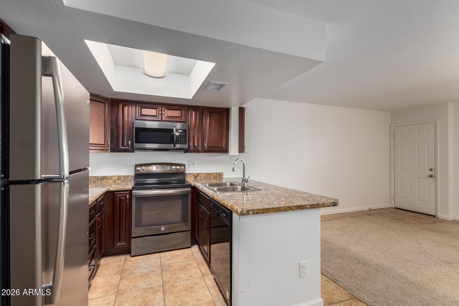 3601 W TIERRA BUENA Lane 168, Phoenix, AZ 85053 — photo 12 of 26