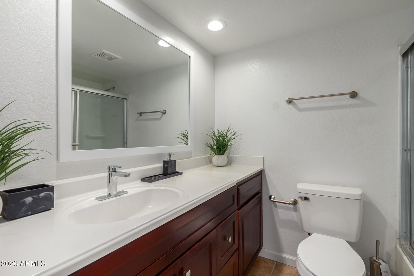 3601 W TIERRA BUENA Lane 168, Phoenix, AZ 85053 — photo 17 of 26