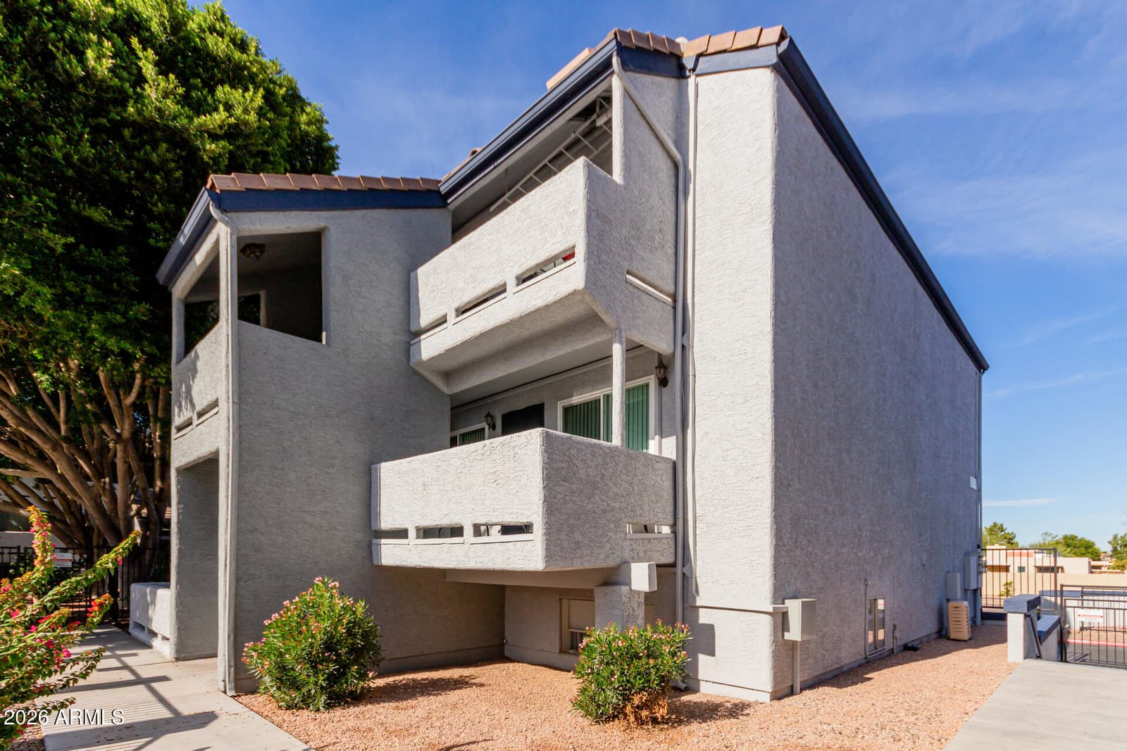 1331 W BASELINE Road 373, Mesa, AZ 85202 — photo 3 of 56