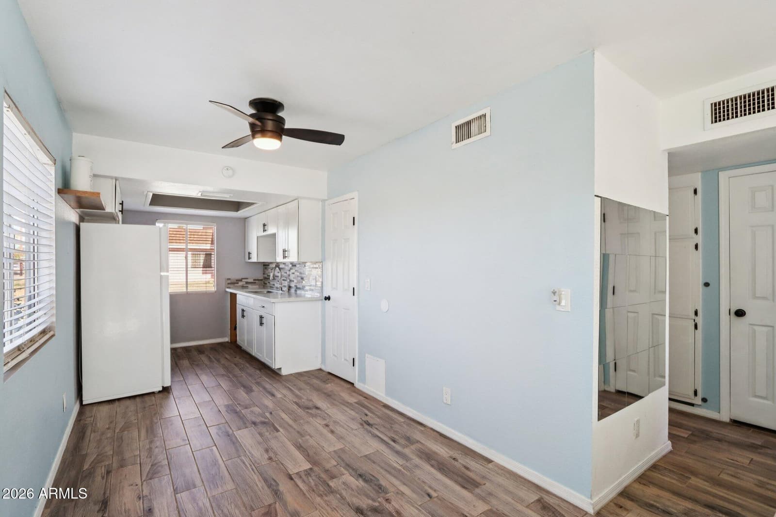 3430 W EL CAMINITO Drive 26, Phoenix, AZ 85051 — photo 6 of 18