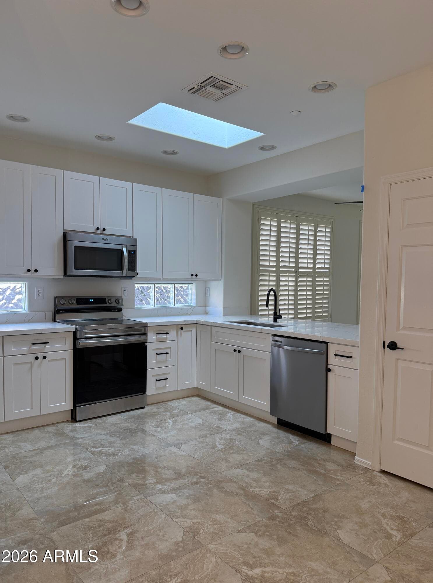 41915 N CROOKED STICK Road, Anthem, AZ 85086 — photo 3 of 32