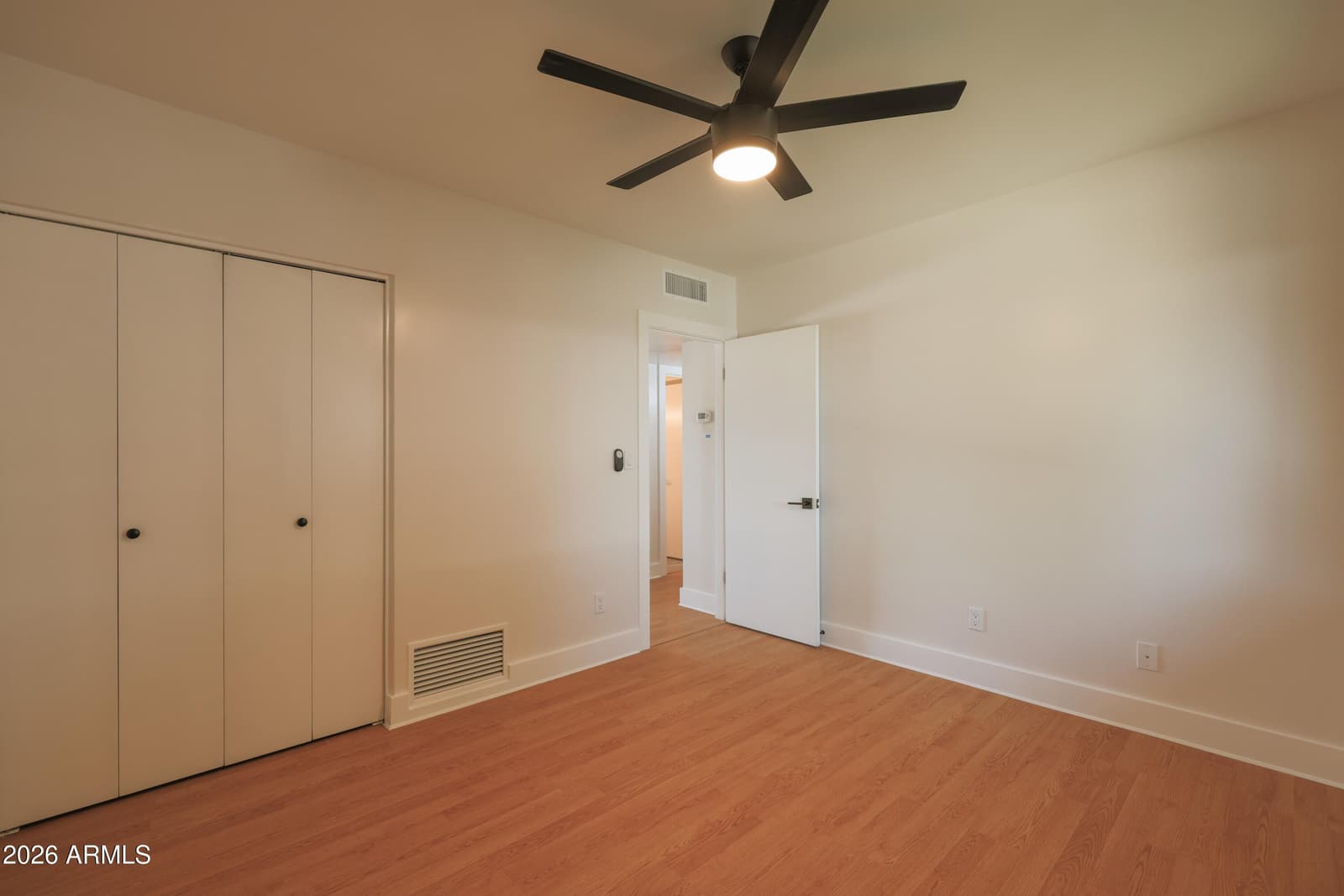 749 E MONTEBELLO Avenue 231, Phoenix, AZ 85014 — photo 12 of 18