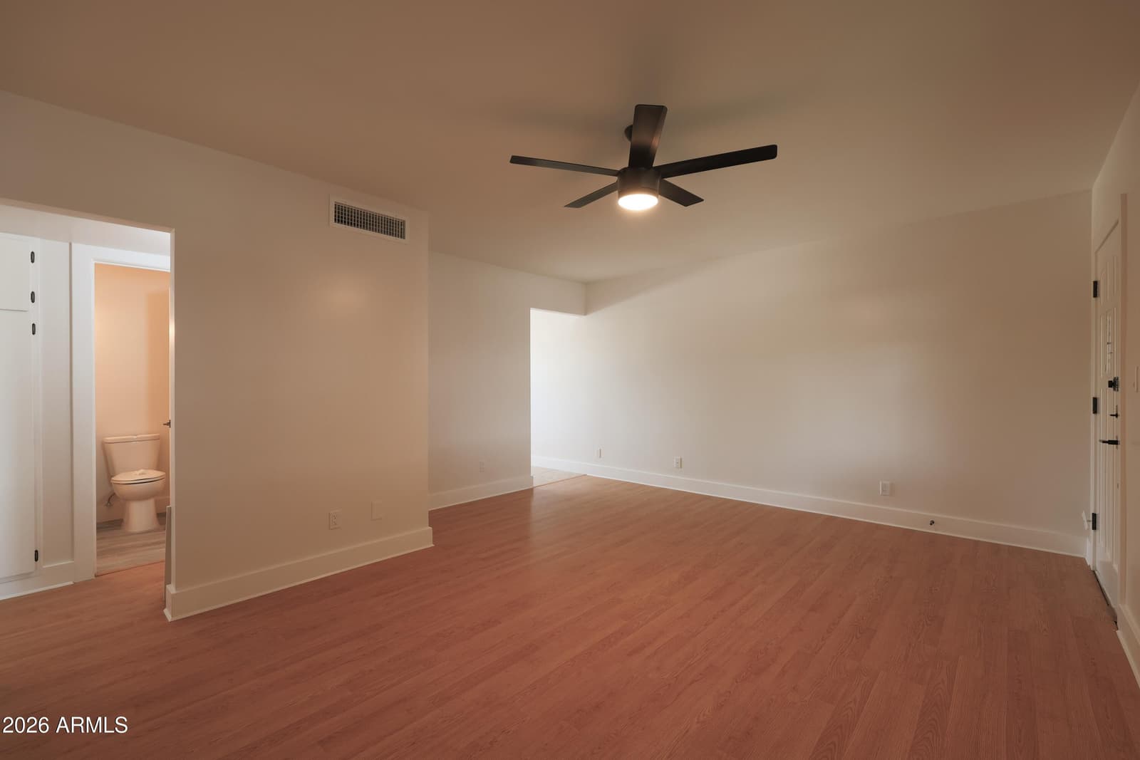 749 E MONTEBELLO Avenue 231, Phoenix, AZ 85014 — photo 15 of 18