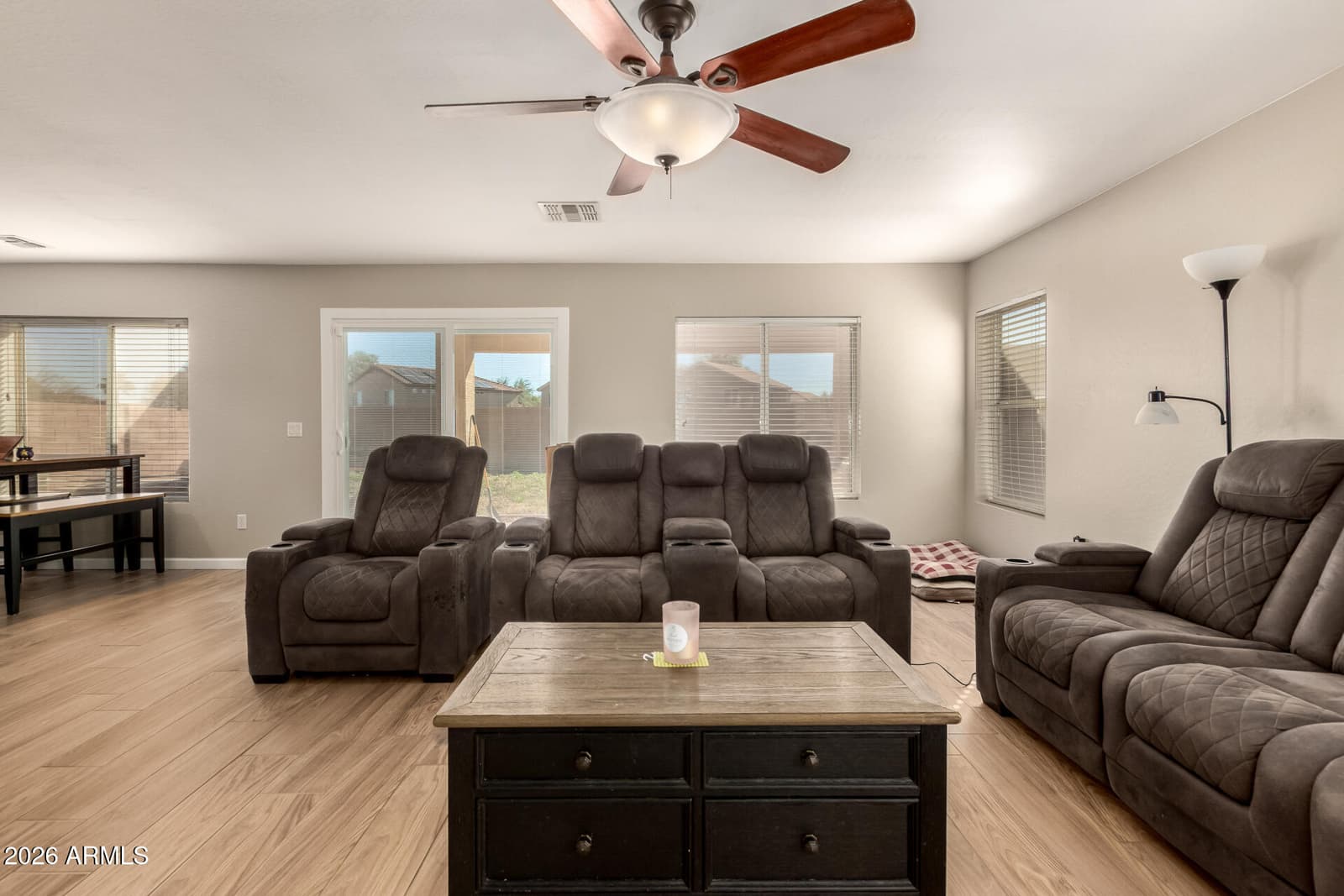 885 E LAKEVIEW Drive, San Tan Valley, AZ 85143 — photo 7 of 34