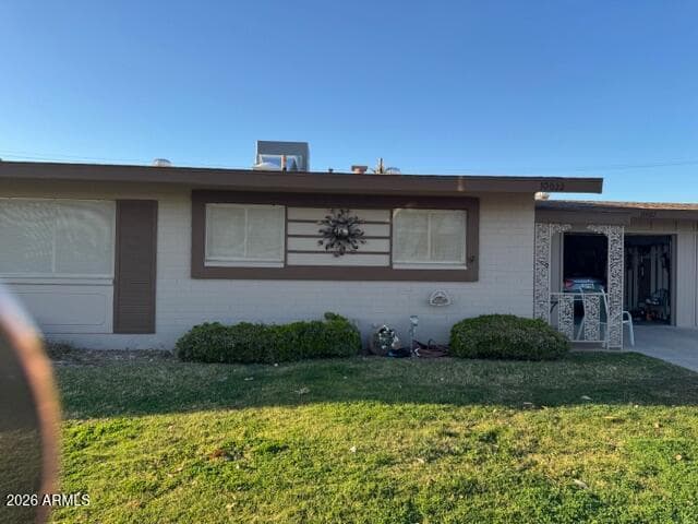 10022 W LAKEVIEW Circle N, Sun City, AZ 85351 — photo 3 of 30
