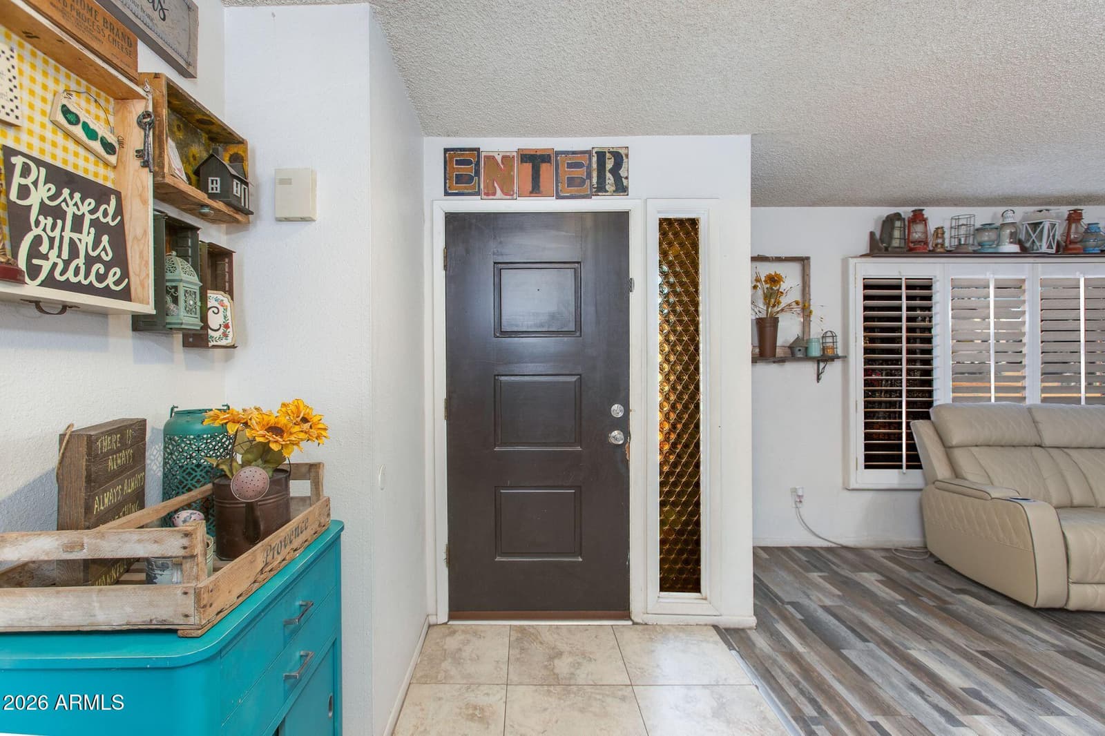 5025 W FRIER Drive, Glendale, AZ 85301 — photo 2 of 22