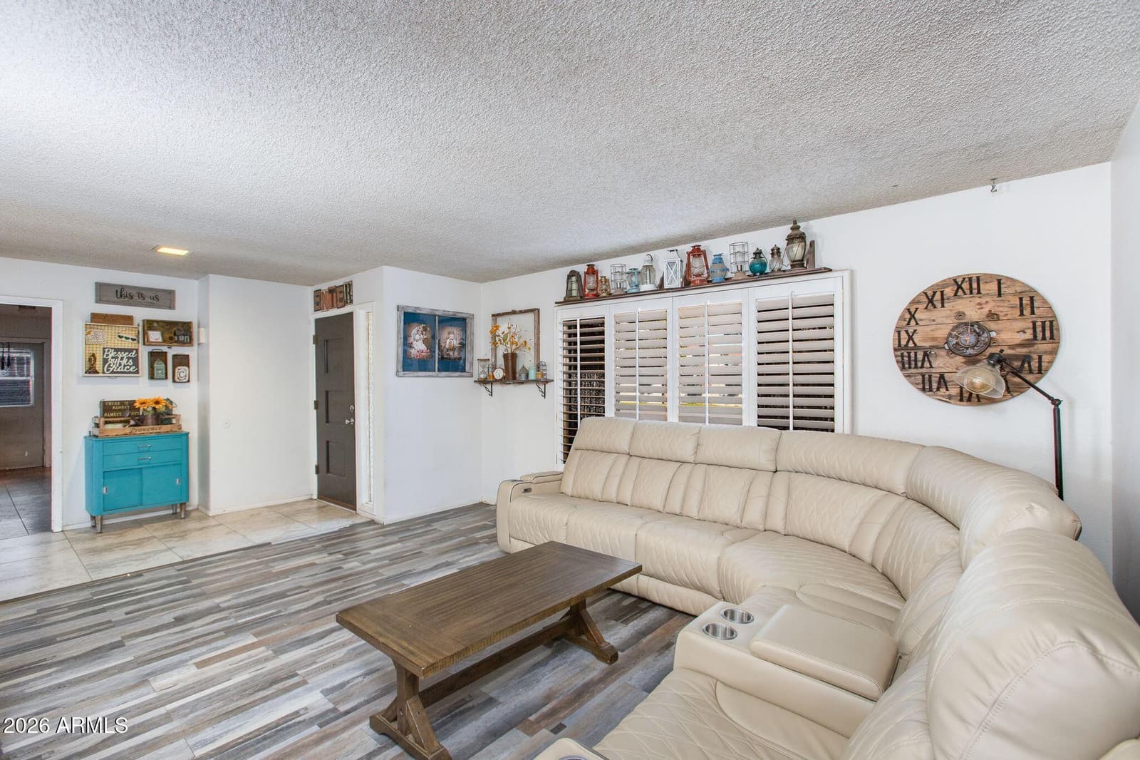 5025 W FRIER Drive, Glendale, AZ 85301 — photo 4 of 22